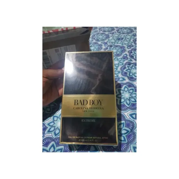 BAD BOY EXTREME BY CAROLINA HERRERA COLOGNE EDP 3.3 / 3.4 OZ جديد في العلبة, 4 image